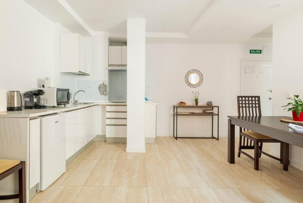 Conde De Miranda 1 Apartment มาดริด ภายนอก รูปภาพ